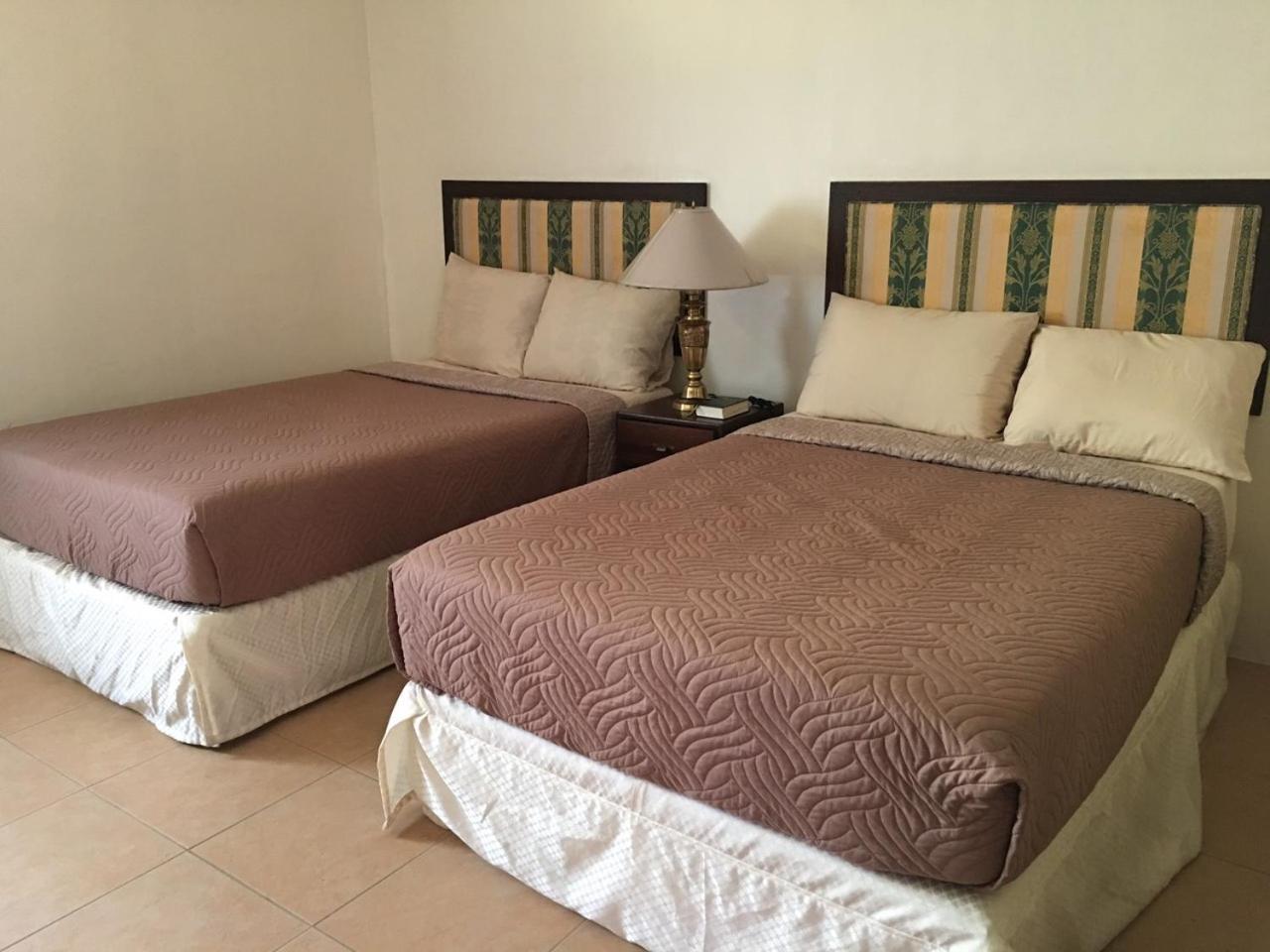 Casa Marina Bed And Breakfast Pagsanjan Buitenkant foto